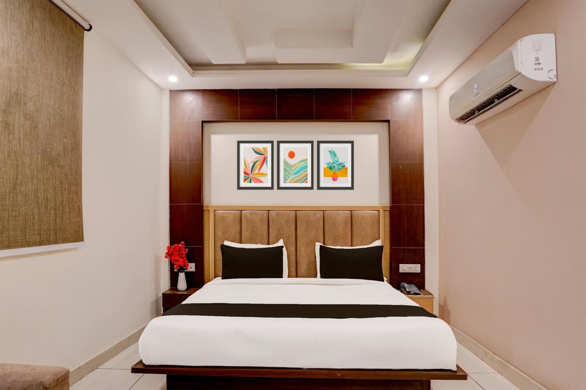 ホテル Super Townhouse Airport Road Delhi ニューデリー エクステリア 写真
