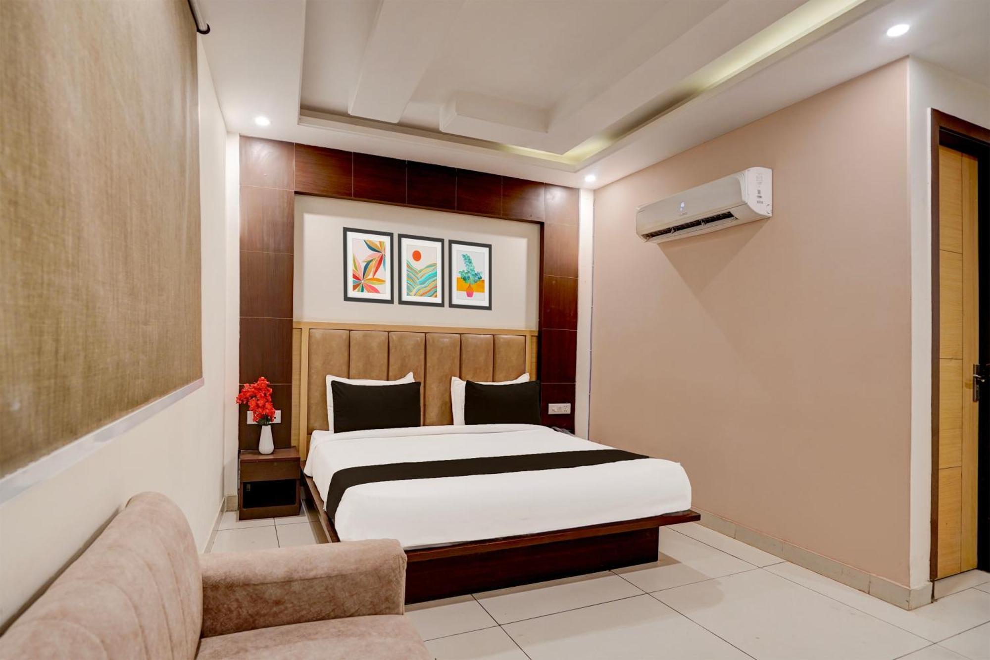 ホテル Super Townhouse Airport Road Delhi ニューデリー エクステリア 写真